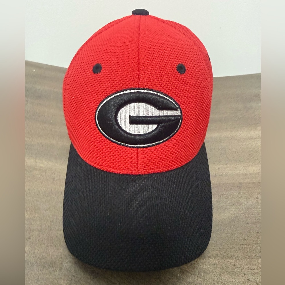 Zephyr Red and Black Athletic  Grorgia Bulldogs Cap